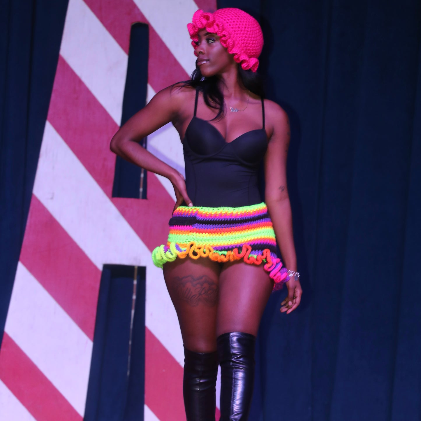 SHOW OFF | Ruffle Mini Skirt